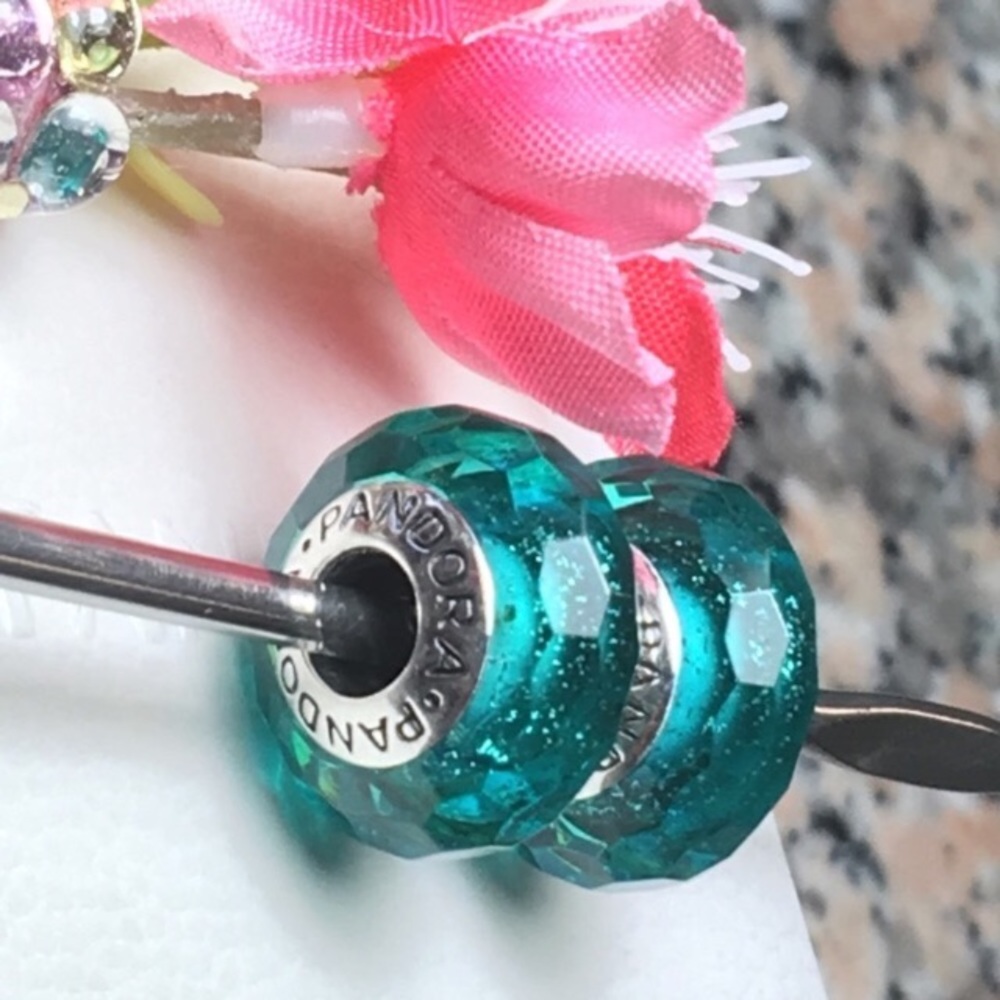 Pandora Charms turquoise shimmers..
